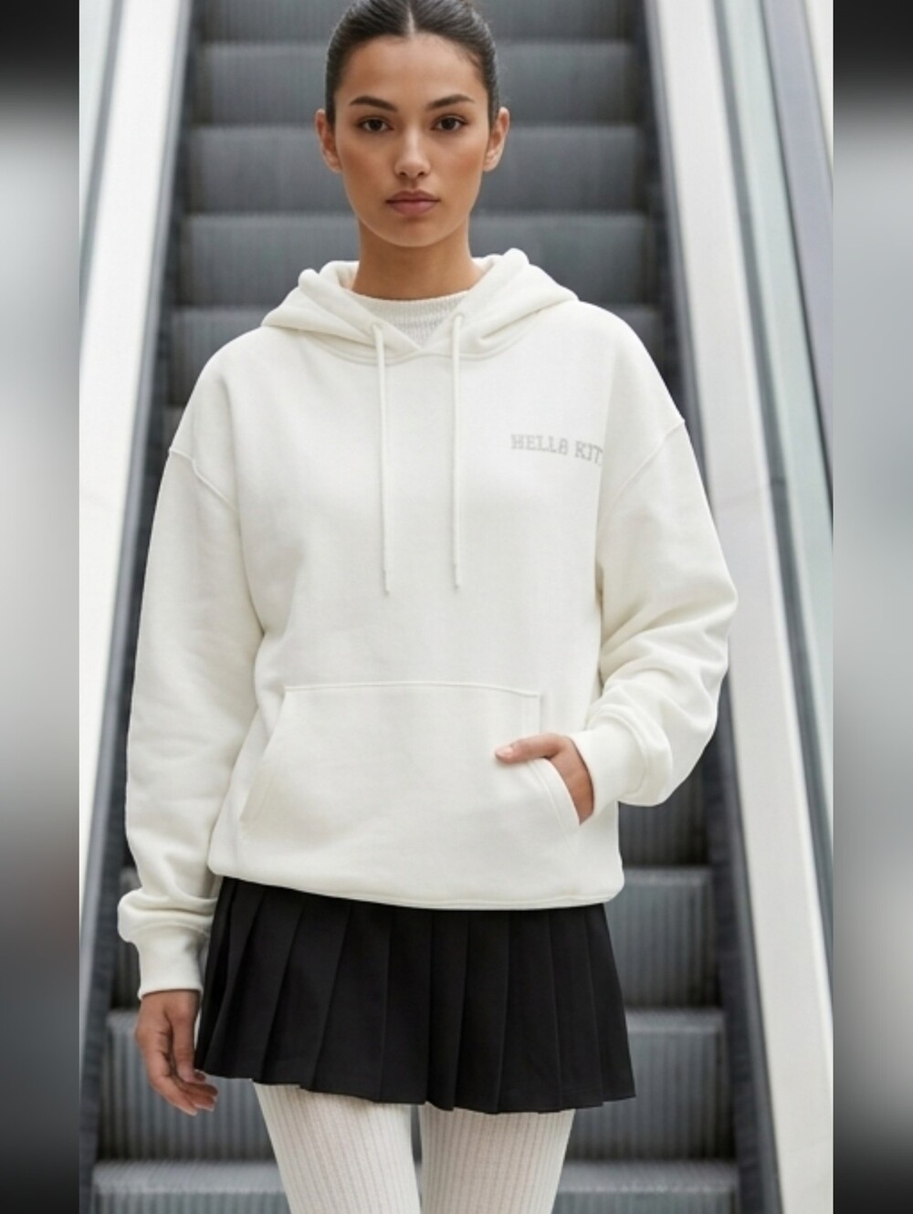 Forever 21 x Hello Kitty Embroidered Rose Pullover Hoodie - Plus Size